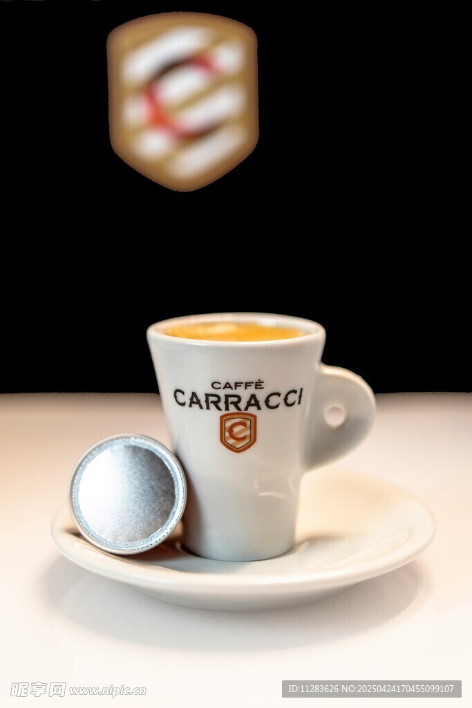 卡布奇诺咖啡杯特写