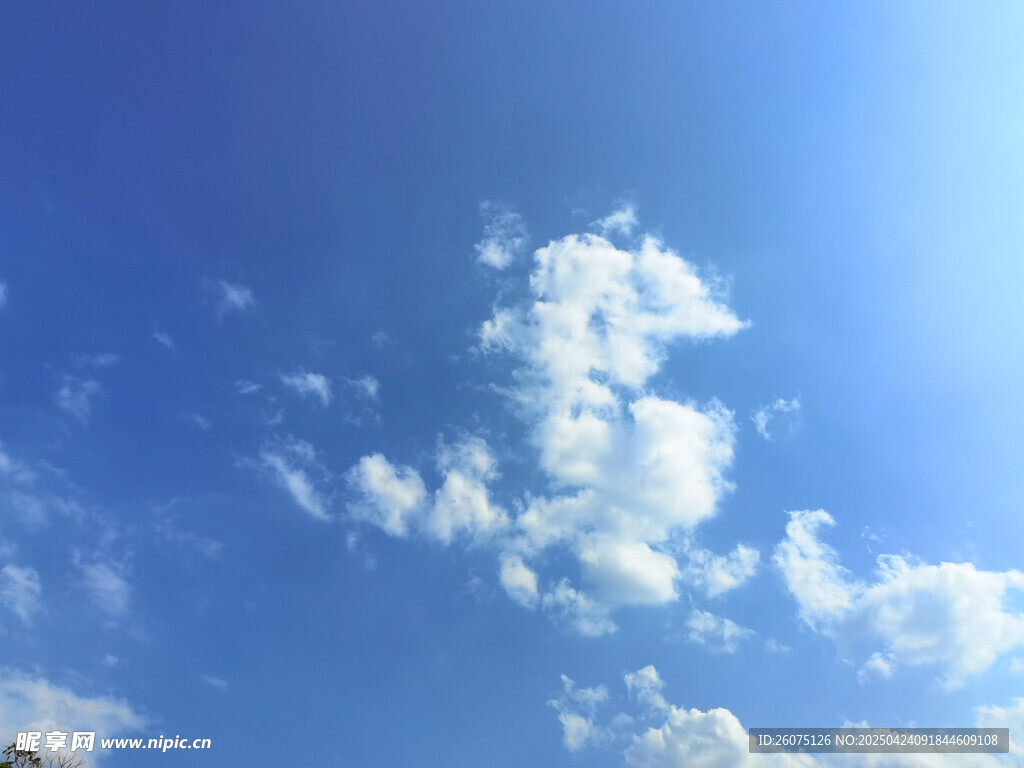 蓝天白云