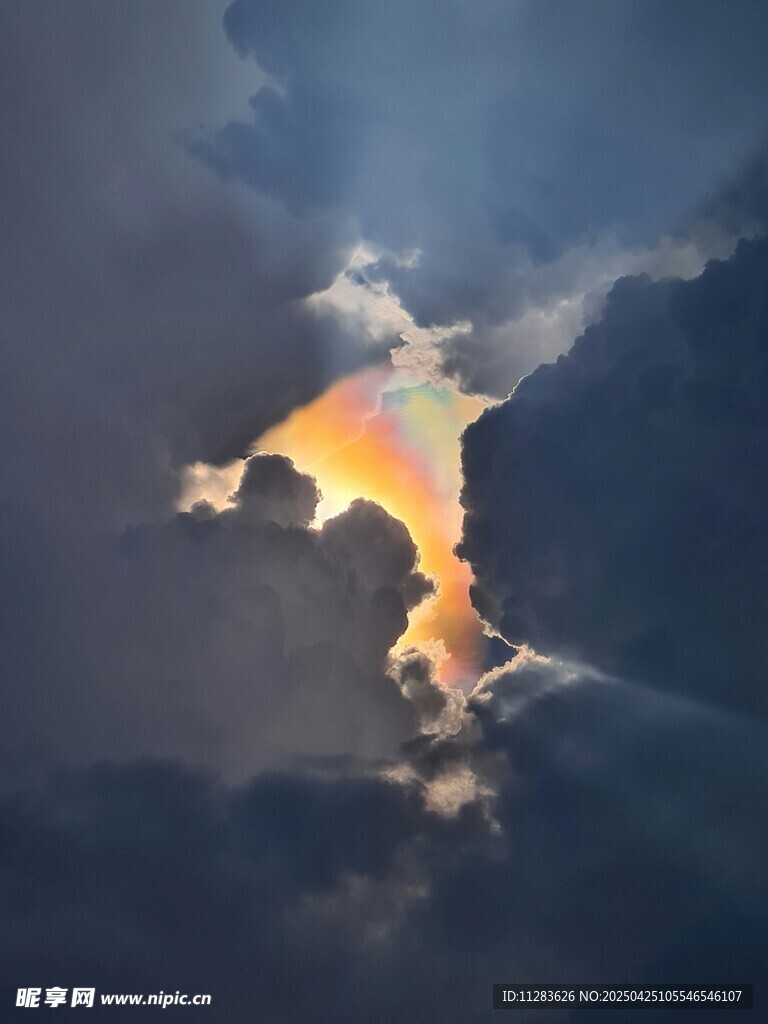 天空绚丽风景