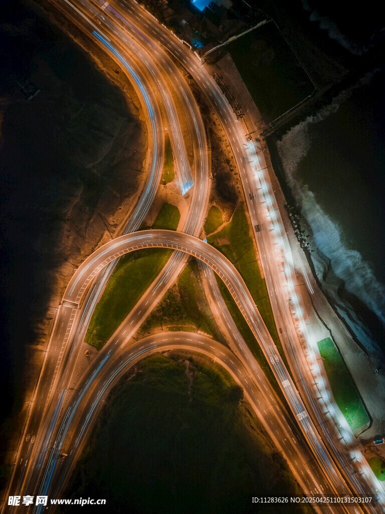 城市立交桥夜景光影之美