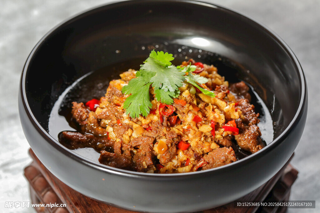 香辣牛肉煲 美味诱人