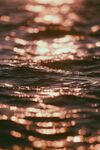水面波纹
