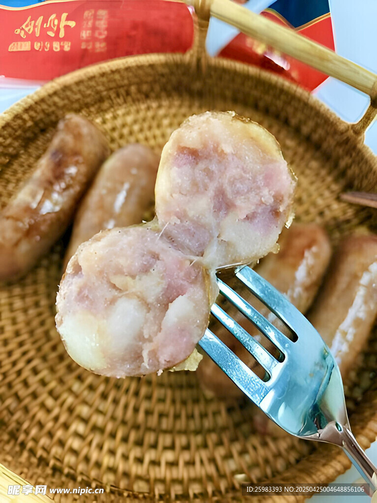 烤香肠 