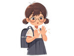 背着书包的可爱小女孩