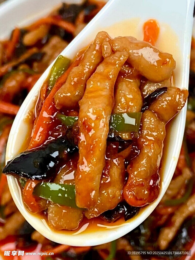 美味香辣凤爪特写
