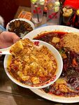美味特色菜肴诱人呈现
