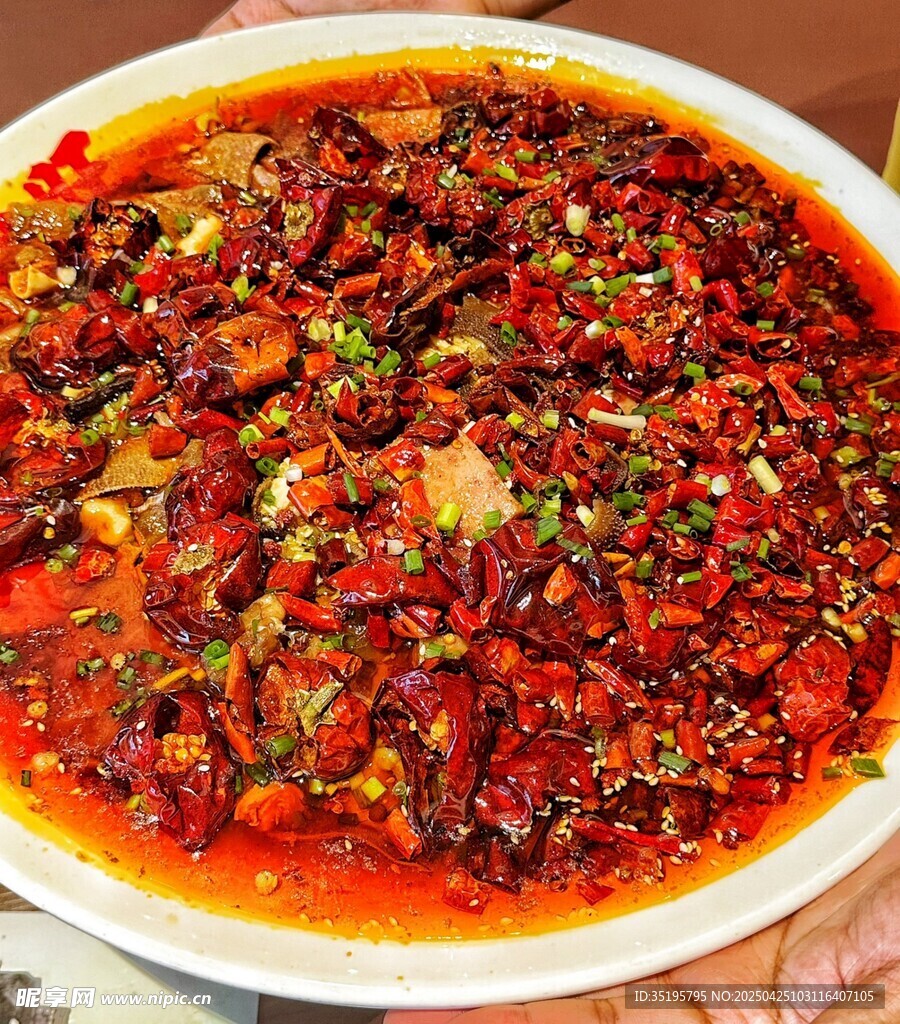 麻辣鲜香的红油水煮鱼