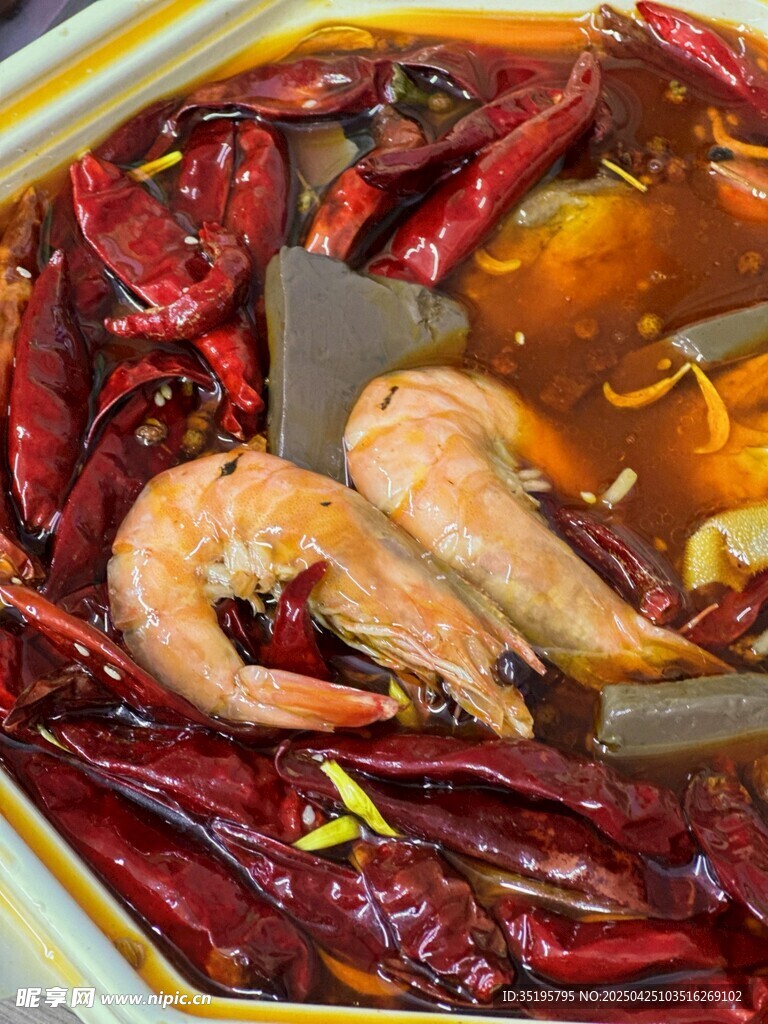 香辣虾火锅诱人美食