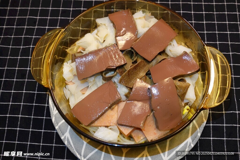 巧克力夹心蛋糕拼盘