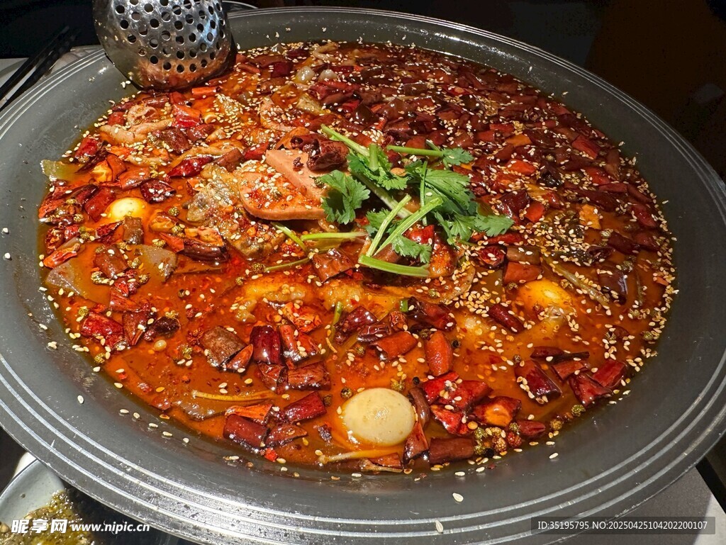 麻辣鲜香的诱人火锅
