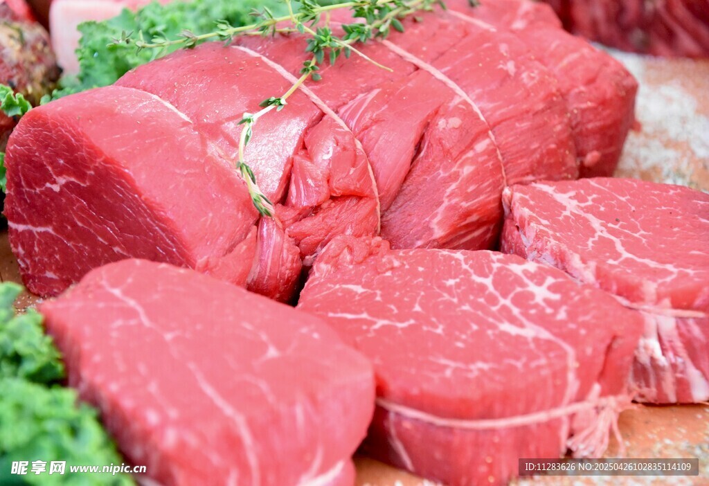新鲜生牛肉展示