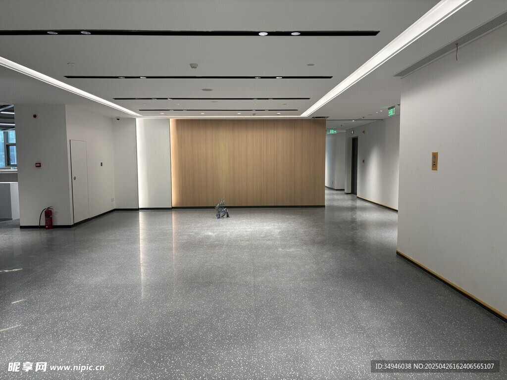 空旷现代风走廊室内空间