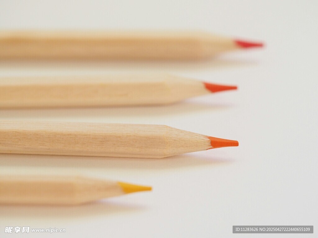 彩色铅笔笔尖特写