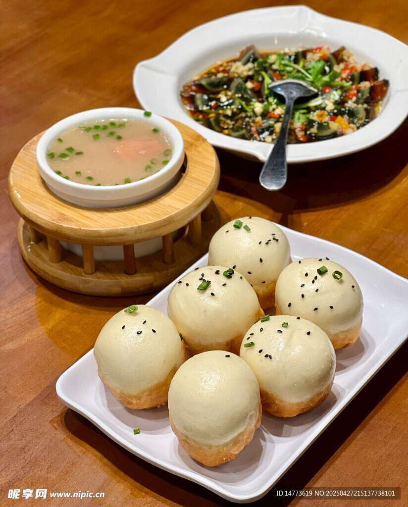 灌汤包煎包早点