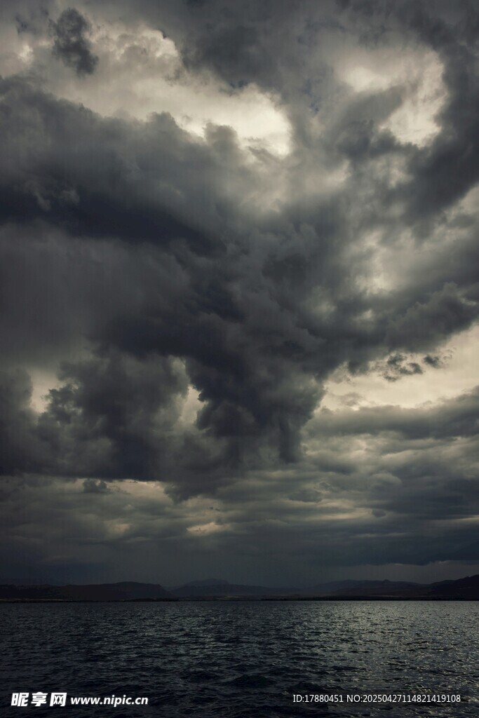 天空