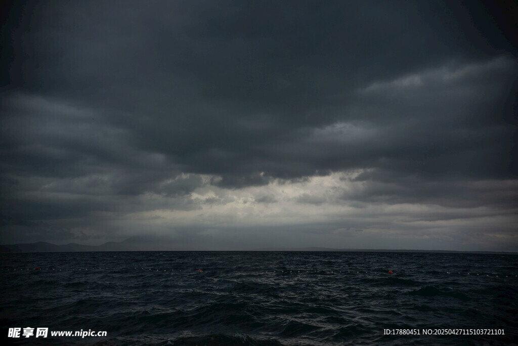海上