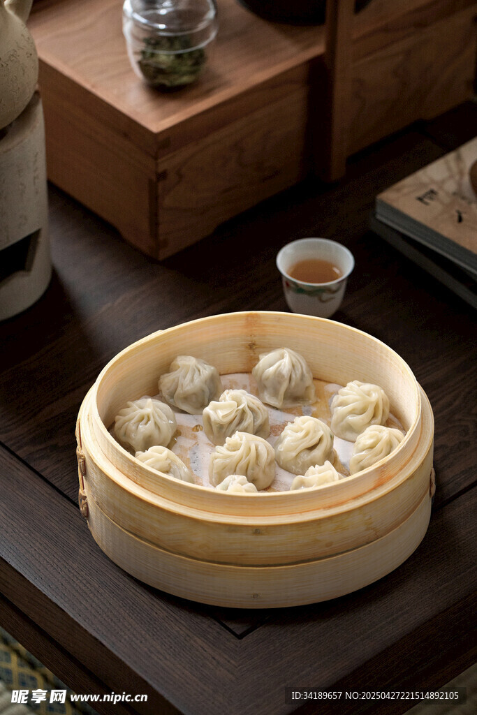 小笼包