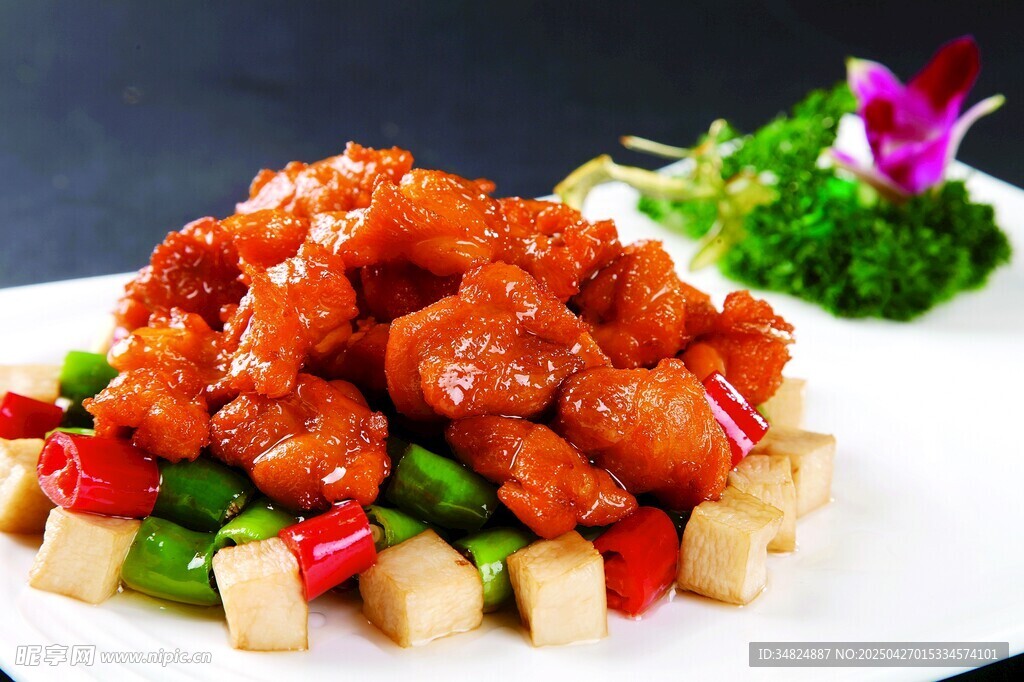 美味糖醋里脊摆盘精致