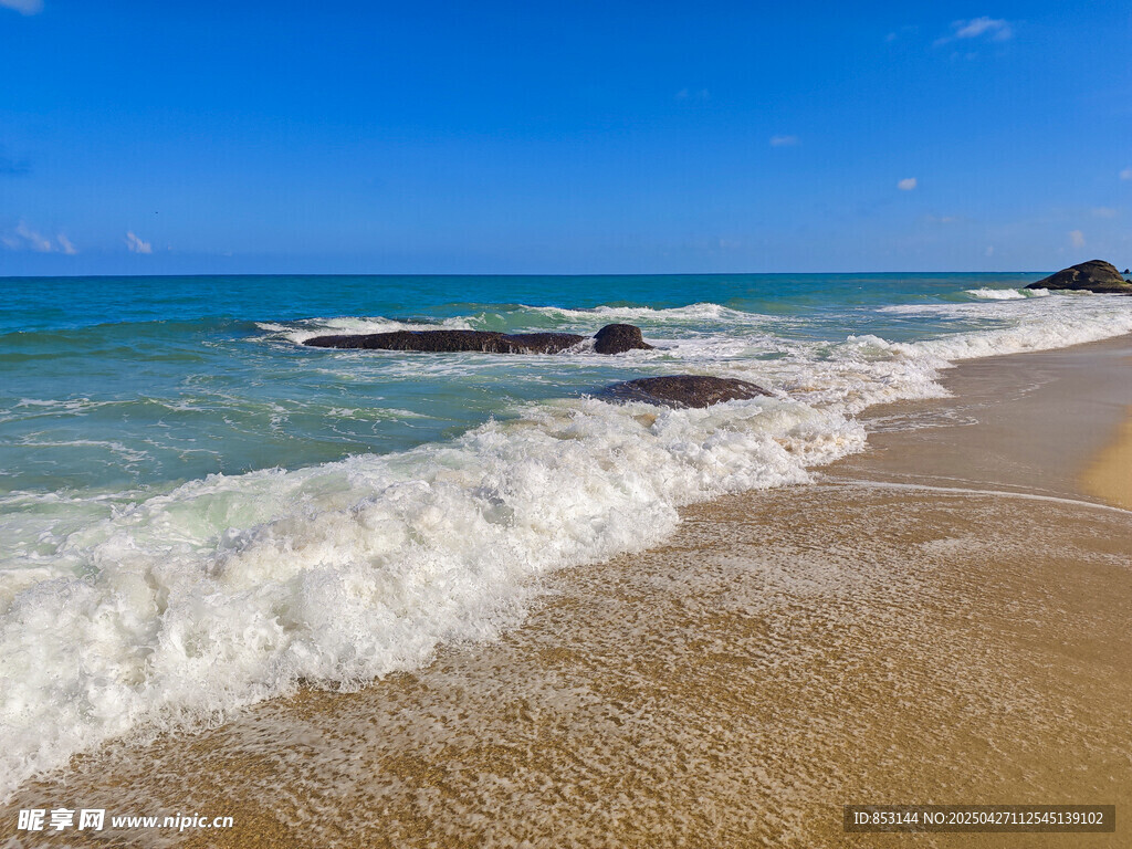 沙滩海浪