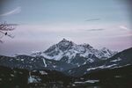 雪山美景 山间暮色