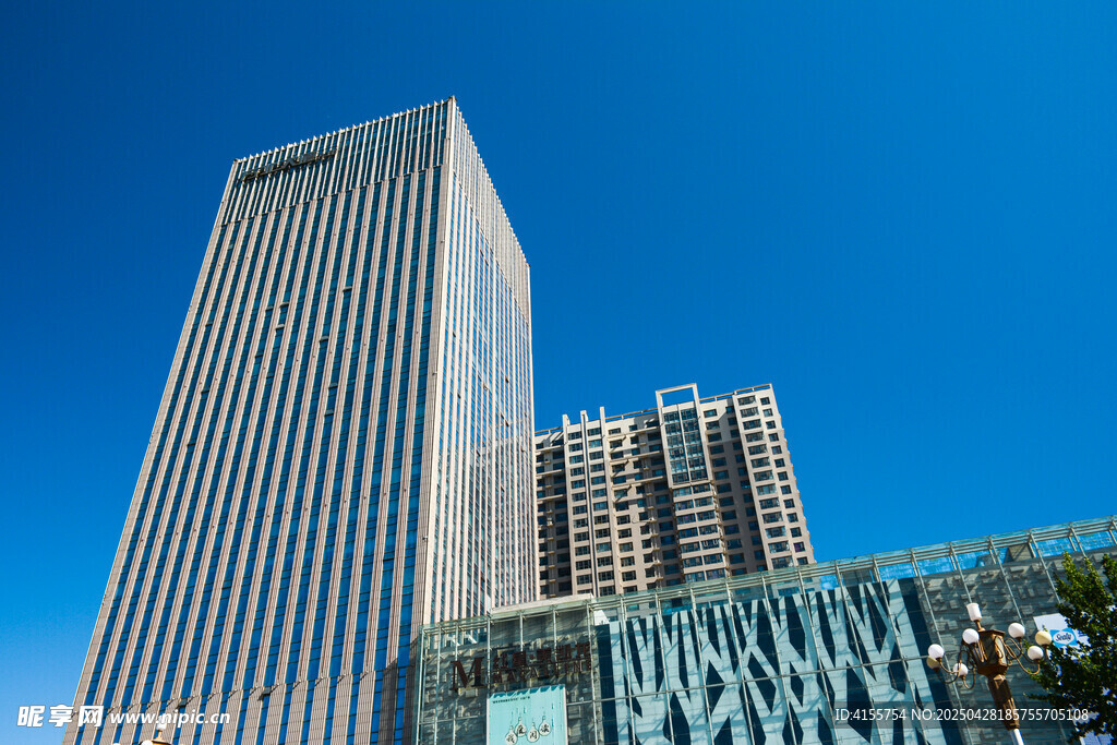 都市摩天大楼景观
