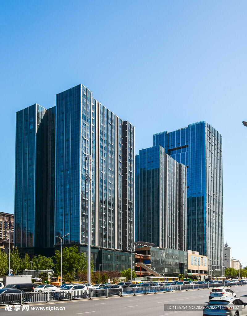 现代都市高楼建筑群景观