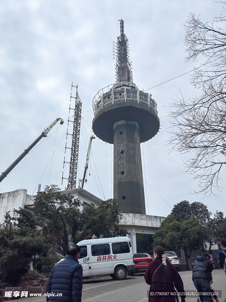 湖南岳麓山塔