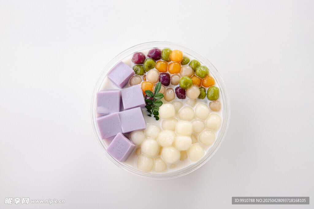 芋圆冰豆花甜品