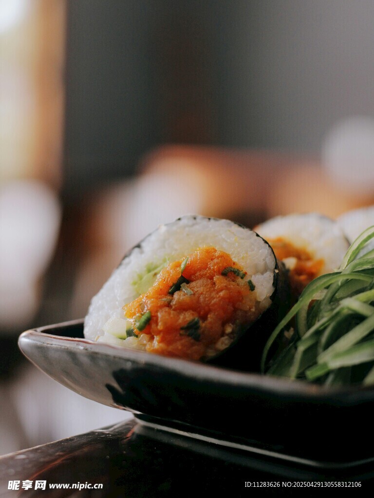 美味寿司摆盘精致