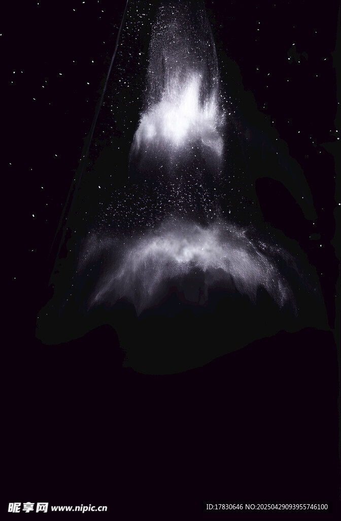 神秘宇宙中的星云景象