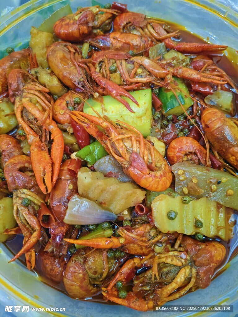 美味香辣小龙虾
