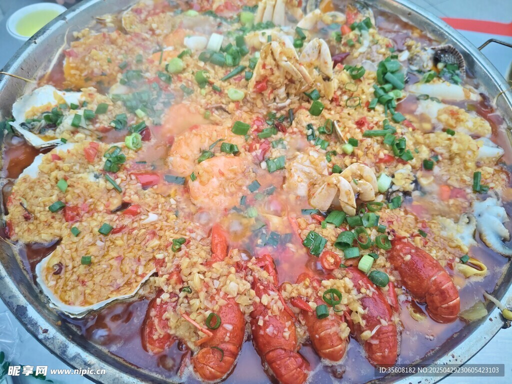 海鲜大咖盛宴诱人美味