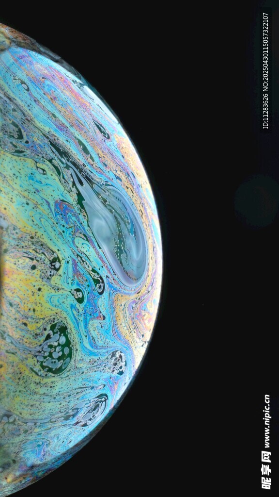 梦幻色彩的星球景象