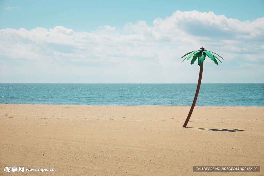 沙滩孤椰 海景浪漫风情