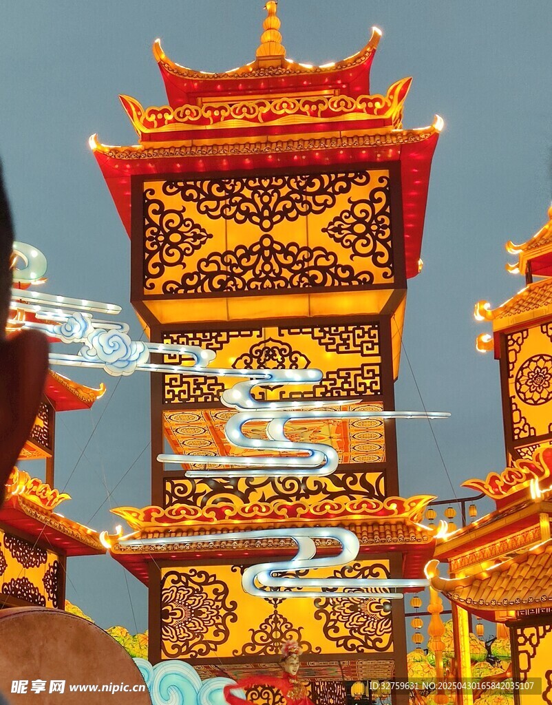  建筑