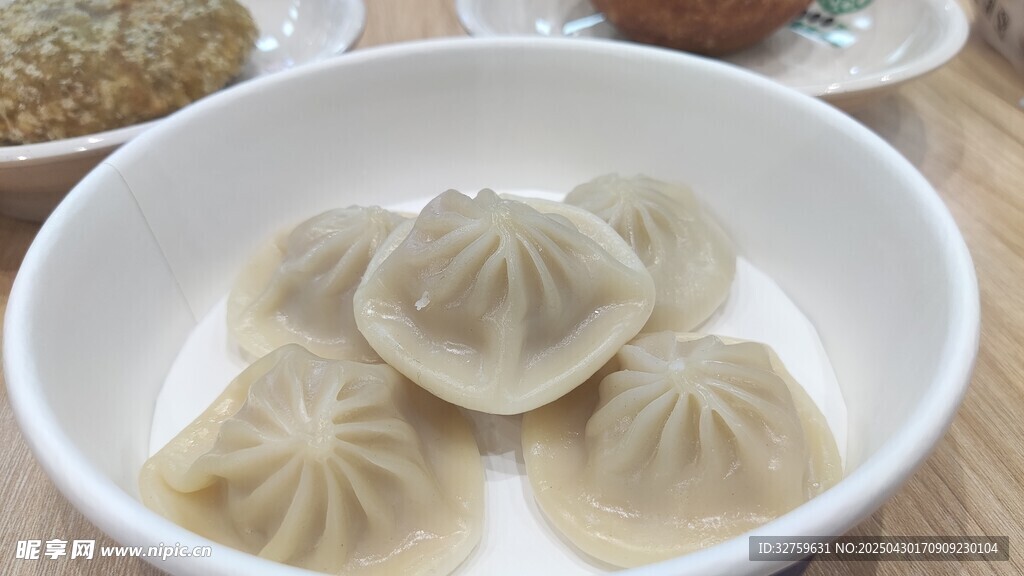 灌汤包