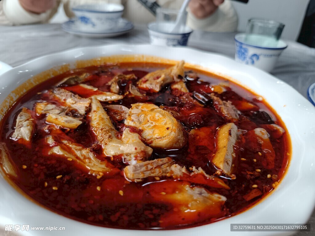 钵钵鸡