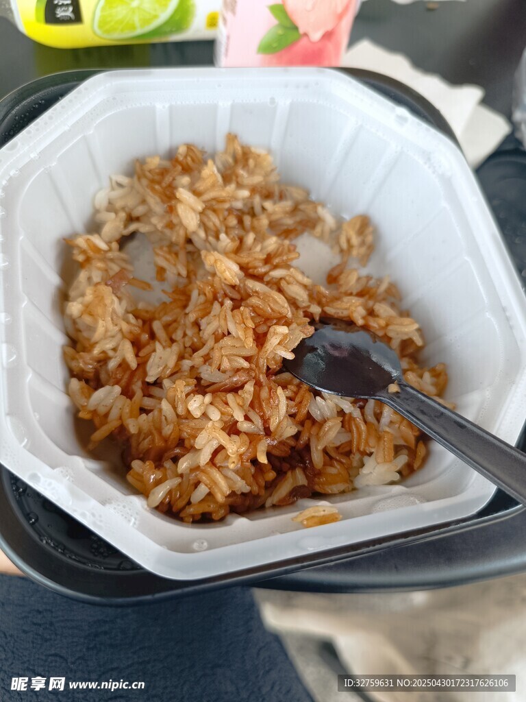 自热米饭