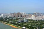 城市河畔全景风光