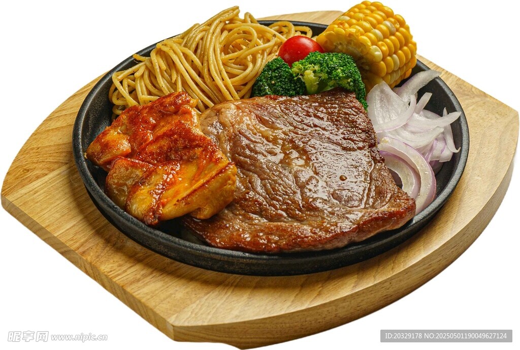 美味牛排套餐诱人呈现