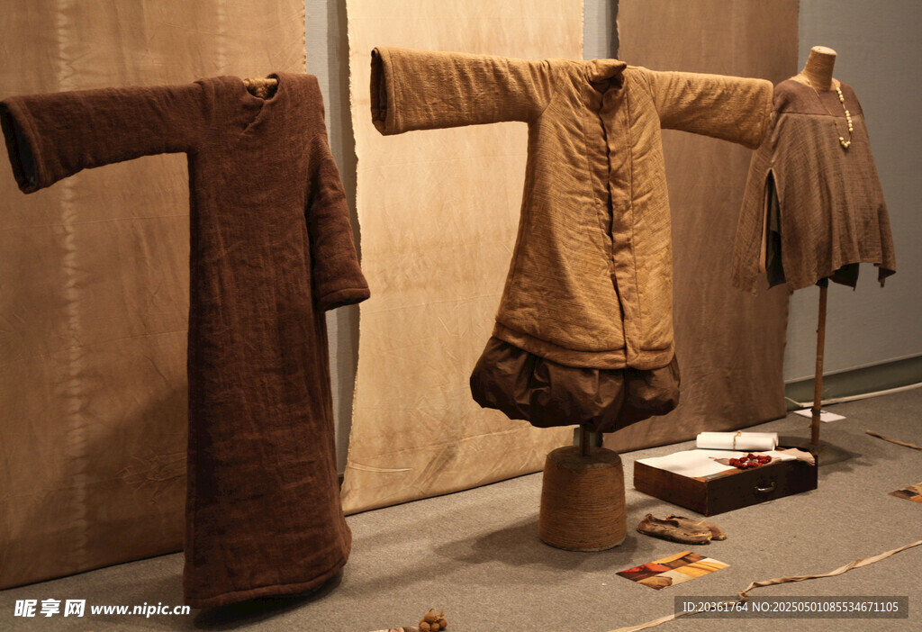 复古风格服饰展示