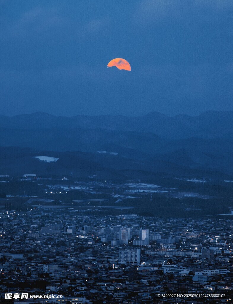 关山月