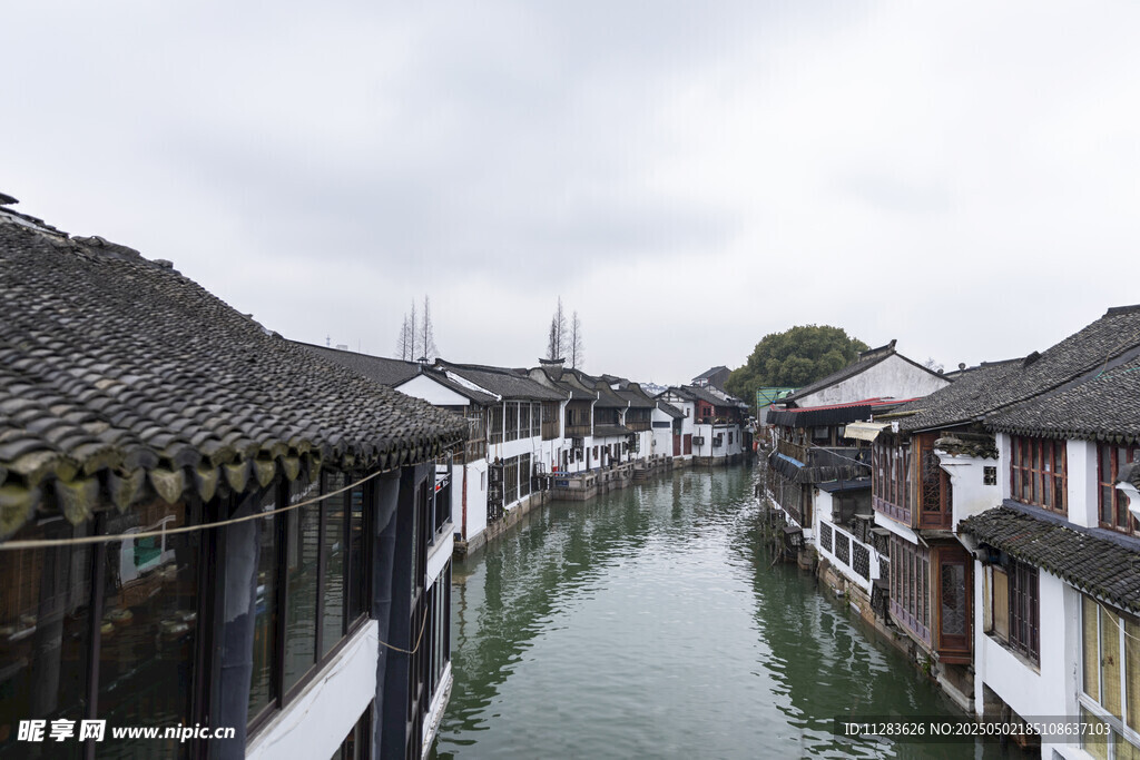江南水乡古巷河道美景