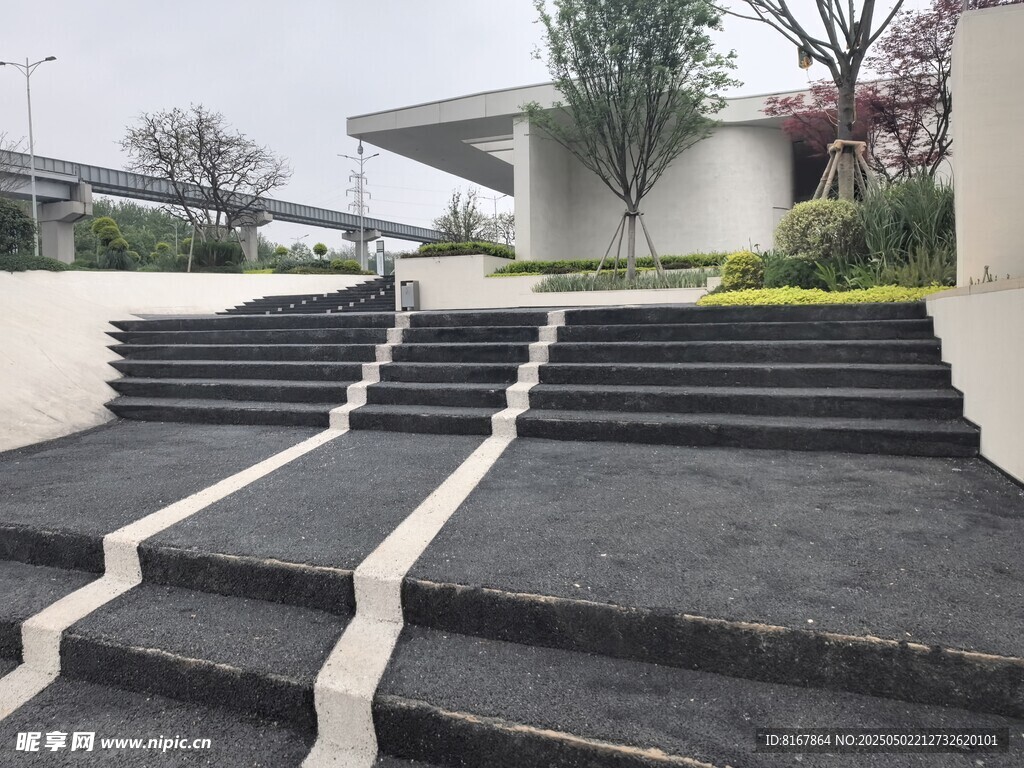 现代风格户外阶梯景观