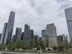 都市高楼林立的城市景观
