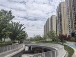 城市中的现代地下通道景观