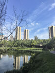 阅山湖