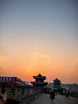 夕阳下的古建筑风景