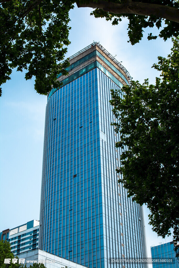 现代高楼大厦外观景致