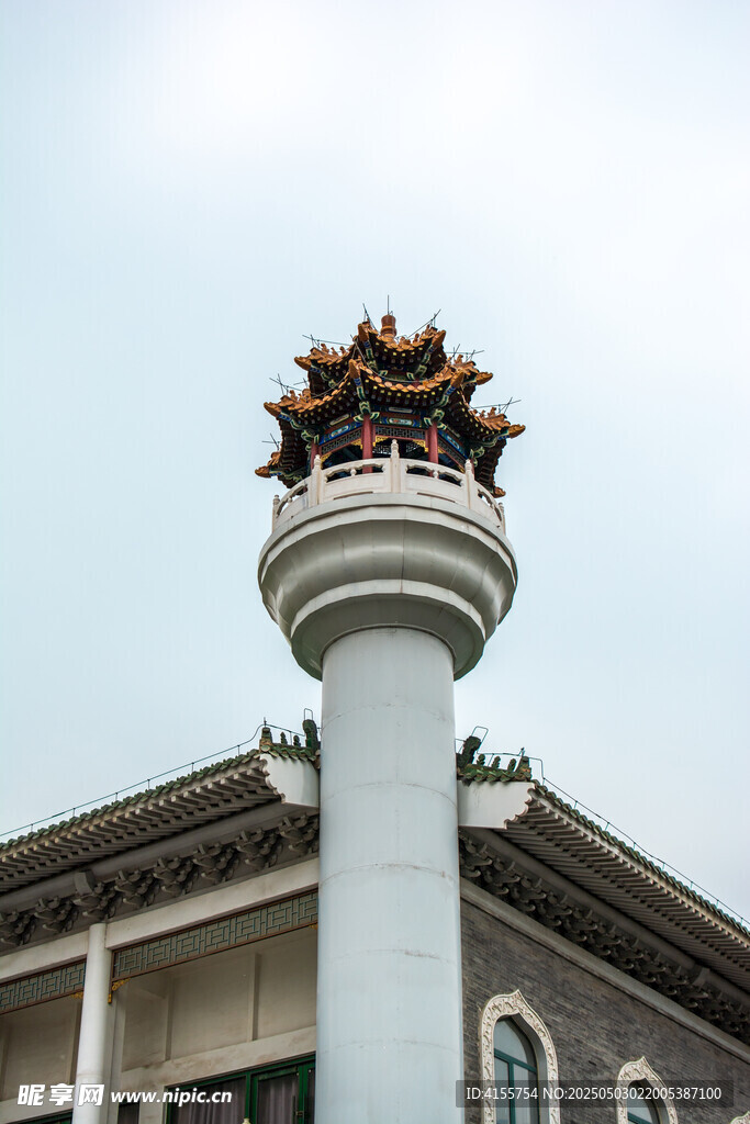 中式塔楼建筑特写